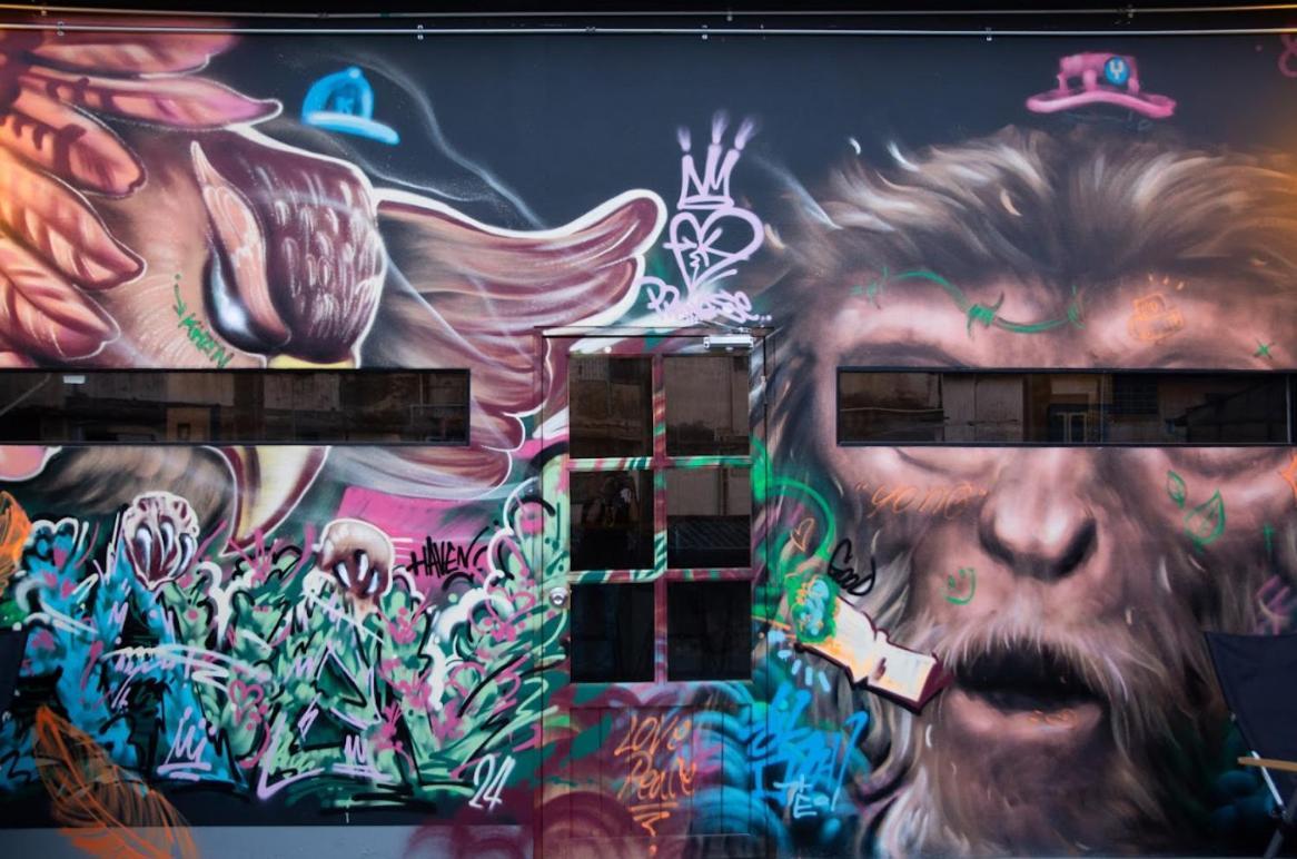 Area81 Hideout Hostel Bangkok Bagian luar foto